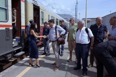 Il Sindaco Gianluca Taddeo e la regista Stefania Capobianco
