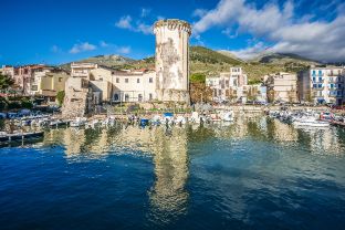 25 Torre di Mola di giorno