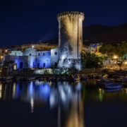18 Torre di Mola e la luna