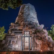 27 Tomba di Cicerone di notte