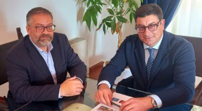 Il Sindaco Gianluca Taddeo e l'Assessore al Bilancio Francesco Traversi